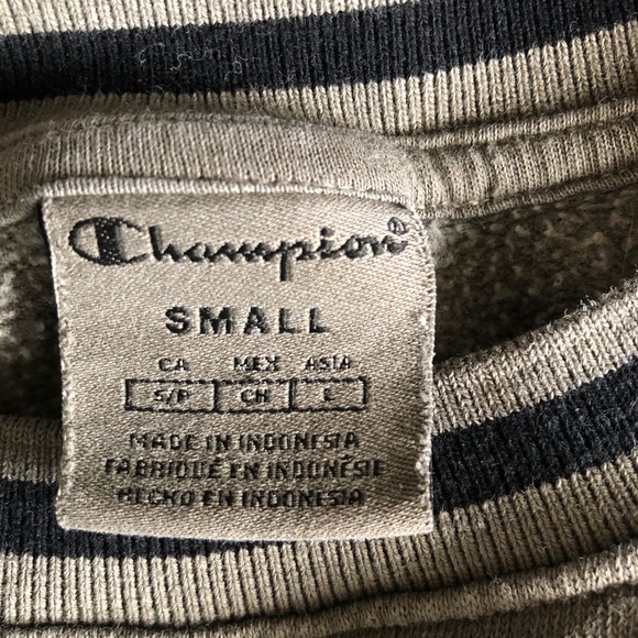 Champion crop top - Picture 3 of 3